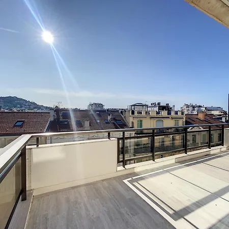 Apartment Gra6b - Gray D'albion, 3 Pieces Avec Terrasse Cannes